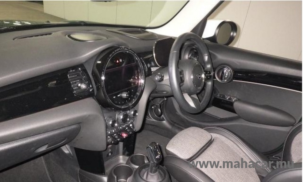 2022 BMW Mini Cooper photo 5