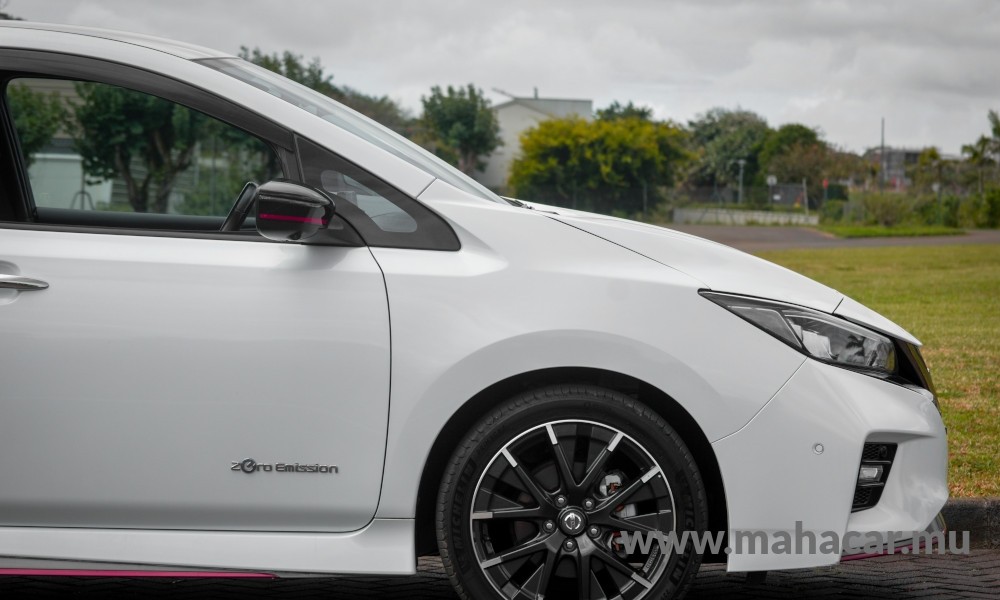 2019 Nissan Leaf Nismo photo 3