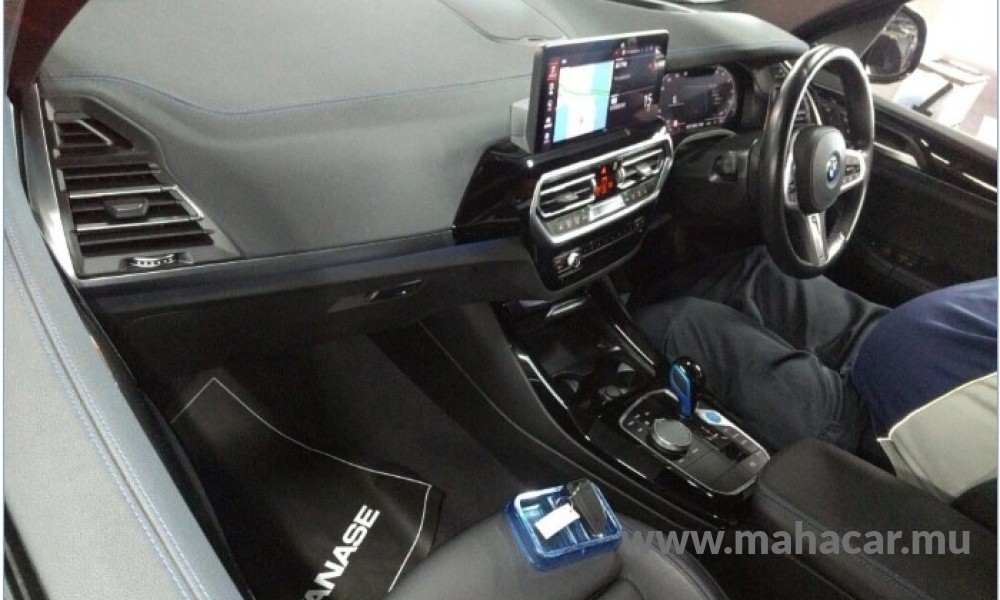 2023 BMW iX3 photo 5