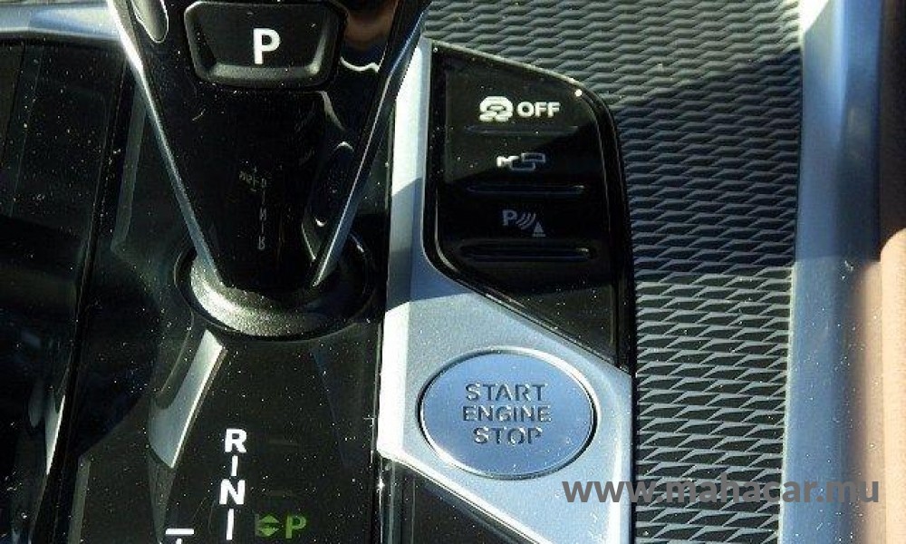 2022 BMW X 6 photo 10