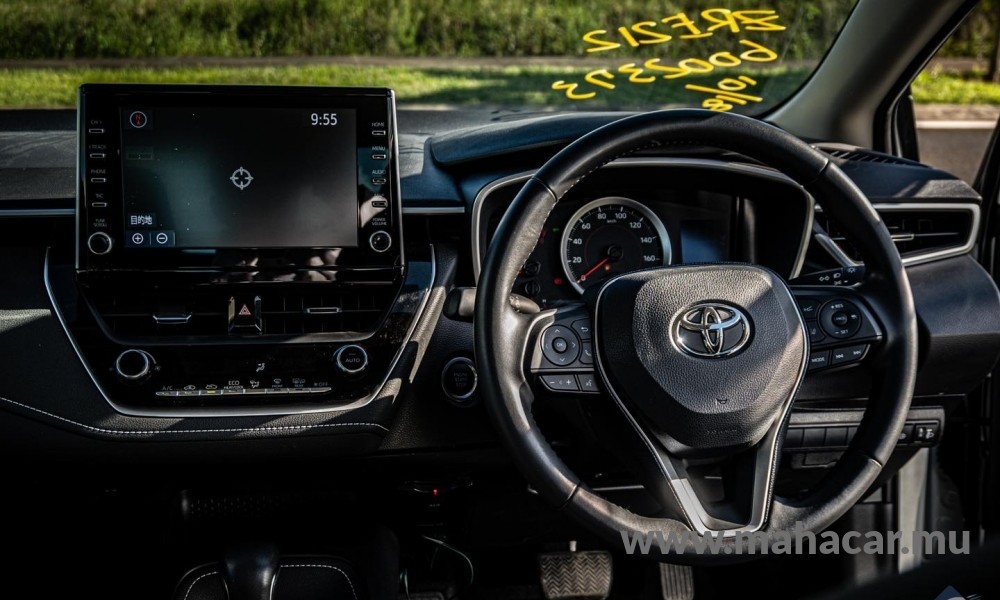 2020 Toyota Corolla photo 10