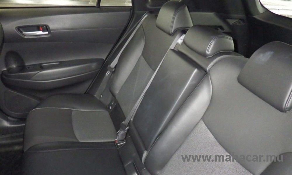 2022 Toyota COROLLA CROSS photo 5