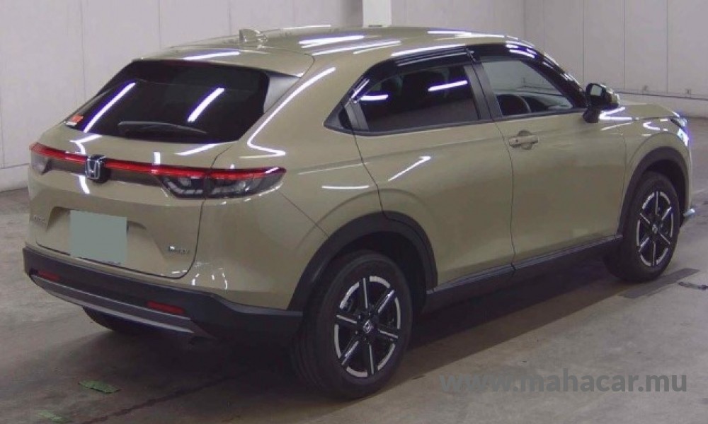 2023 Honda Vezel X Hybrid photo 13