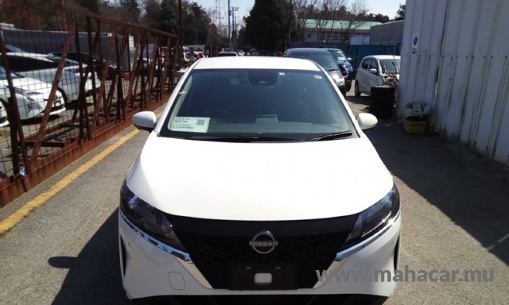 2022 Nissan NOTE E-POWER, White