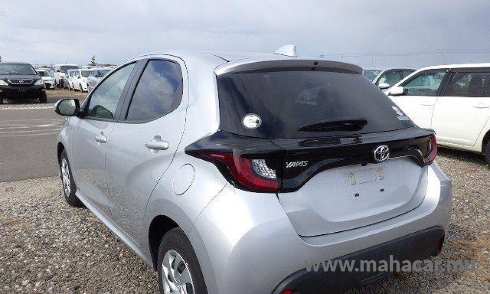 2021 Toyota Yaris photo 4