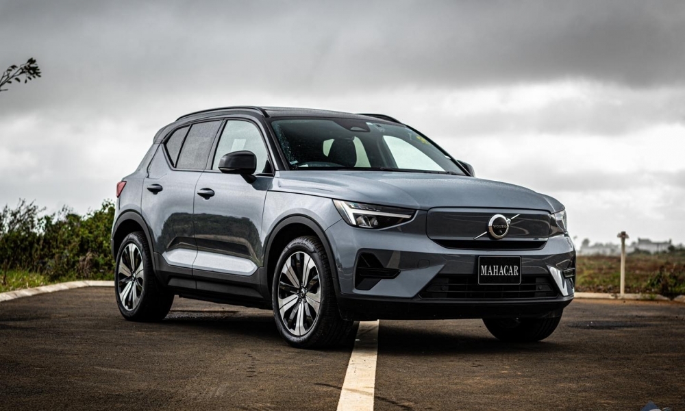 2022 VOLVO XC40 photo 3