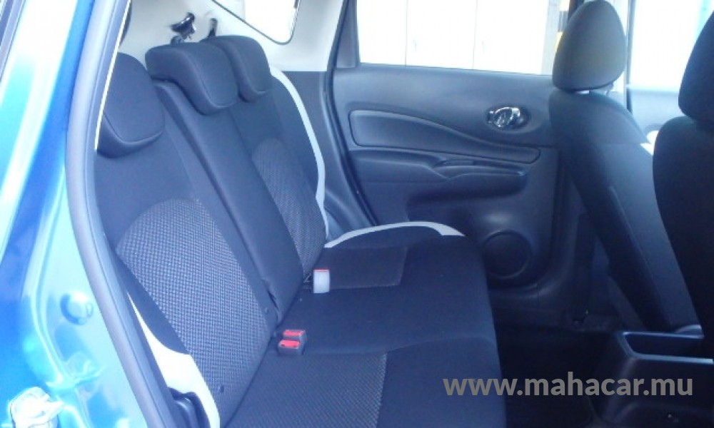 2019 Nissan NOTE E-POWER photo 4