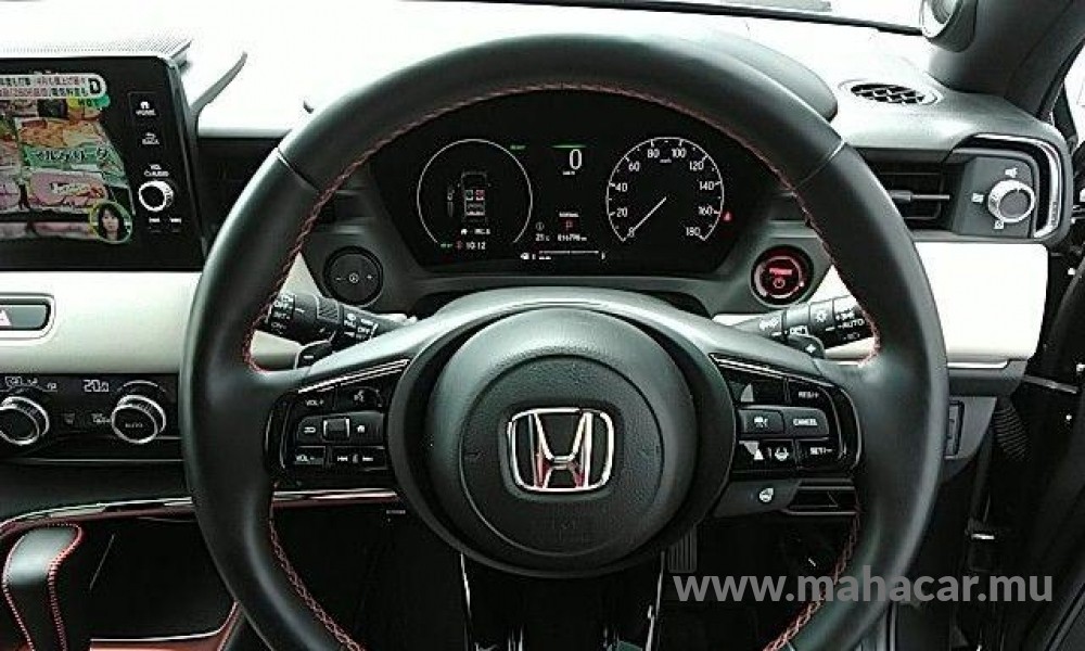 2022 Honda VEZEL HV e:PLAY photo 9