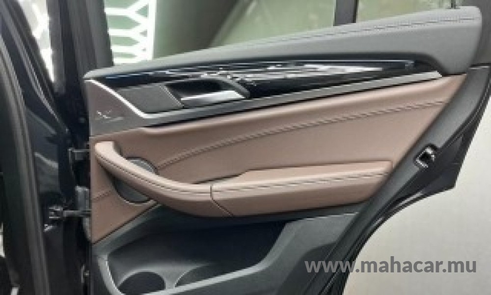 2024 BMW iX3 photo 13