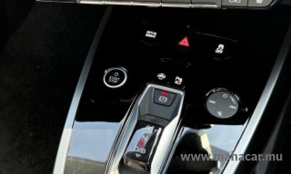 2023 AUDI Q4 photo 13