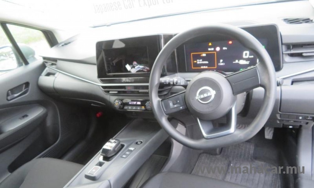 2022 Nissan NOTE E-POWER photo 6