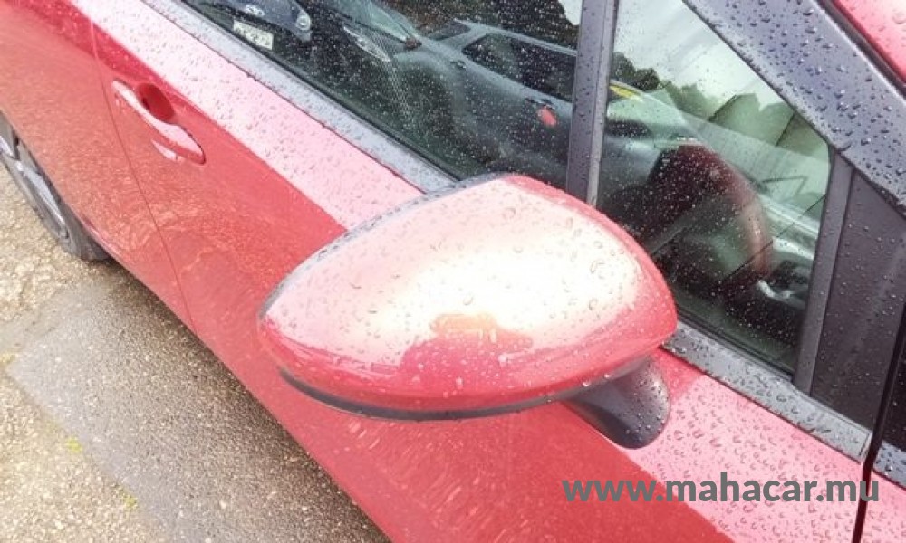 2021 Nissan NOTE E-POWER photo 6