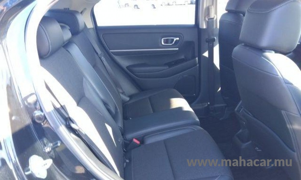 2021 Honda VEZEL Z HYBRID photo 7