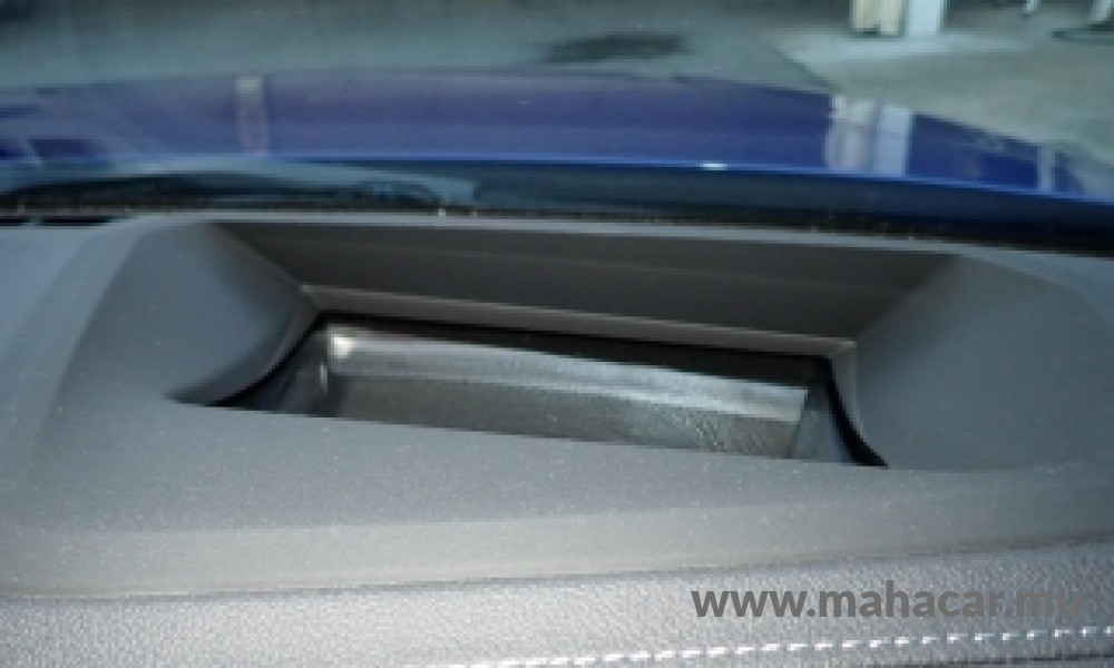 2022 BMW i4 photo 12