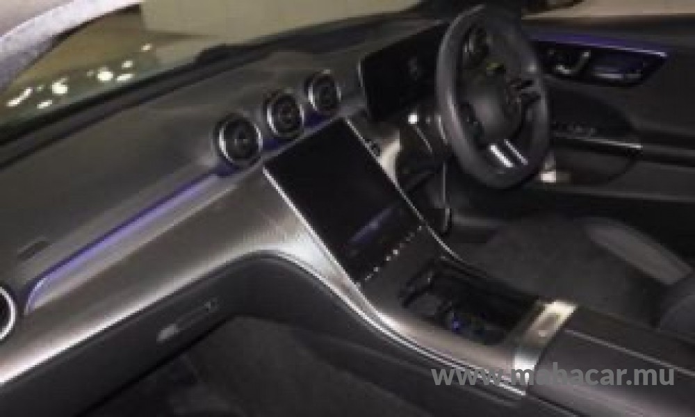 2022 Nissan NOTE photo 2
