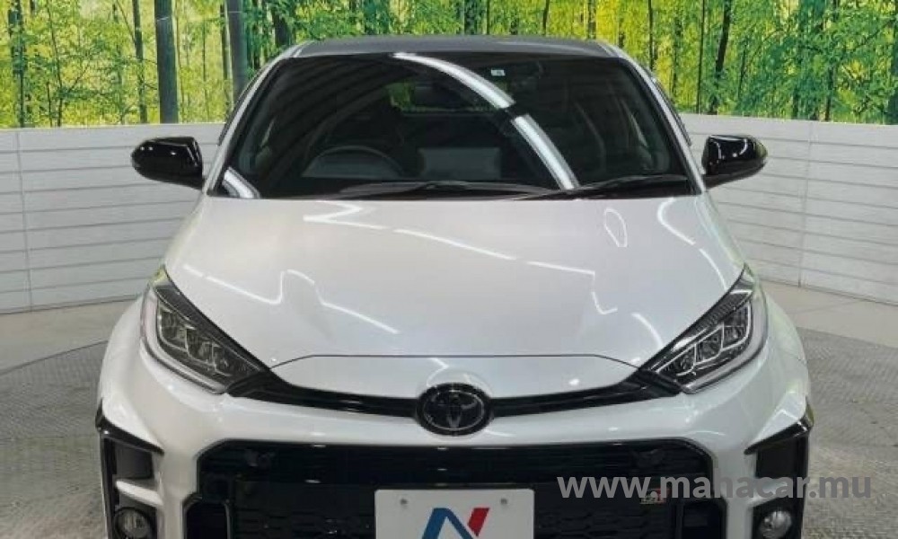 2022 Toyota Yaris GR photo 2