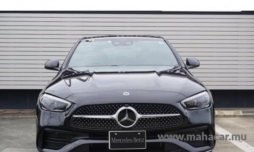 2022 Mercedes Benz C Class, C200 4 M Sports AMG line photo 2