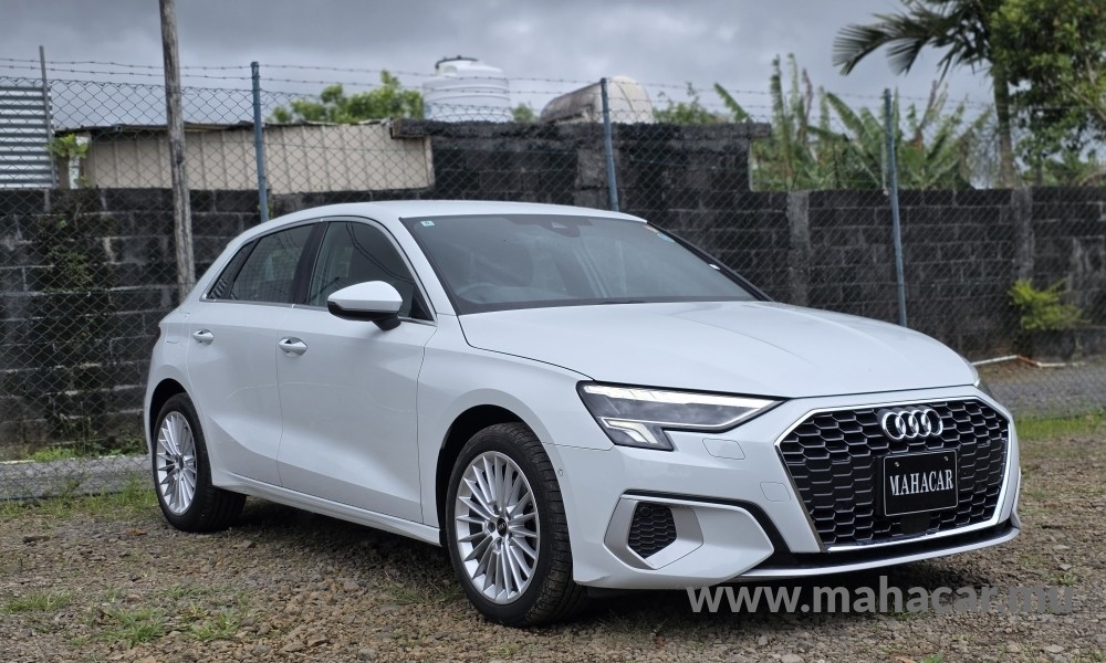 2022 AUDI A3, White