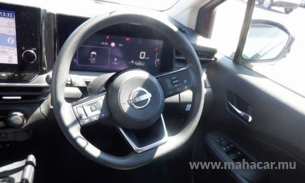2022 Nissan NOTE photo 4