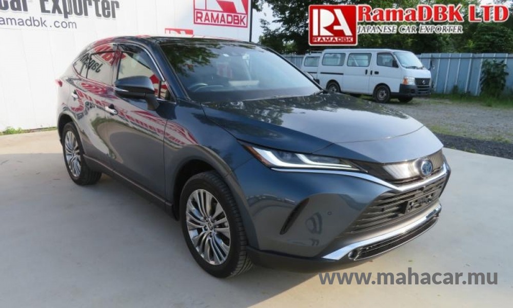 2021 Toyota Harrier photo 2