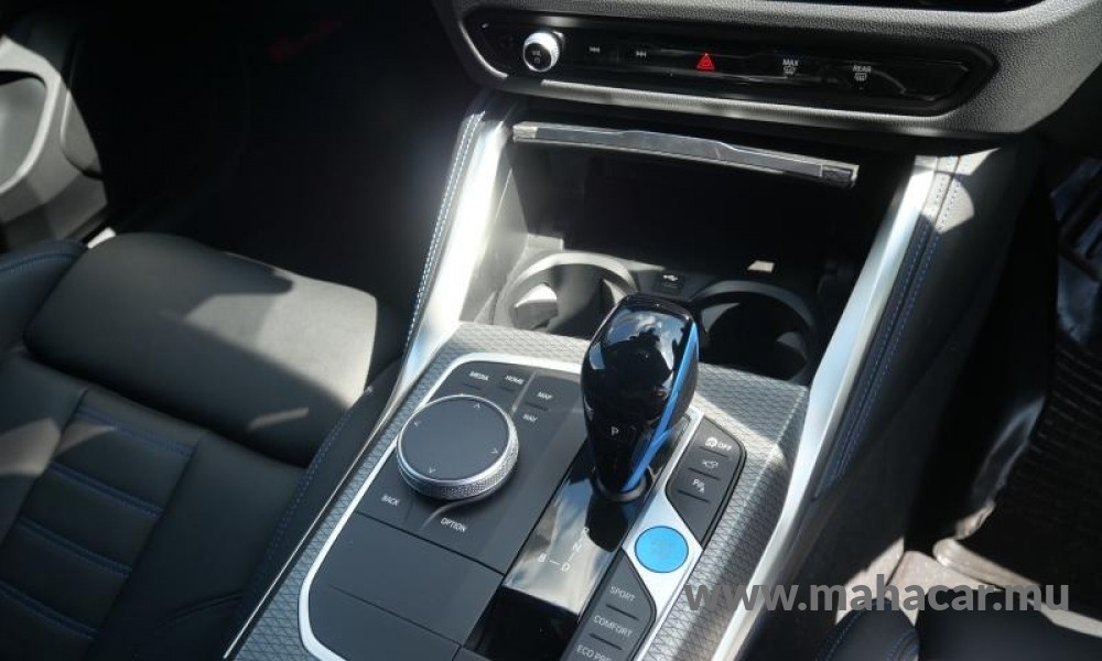 2022 BMW i4 photo 5