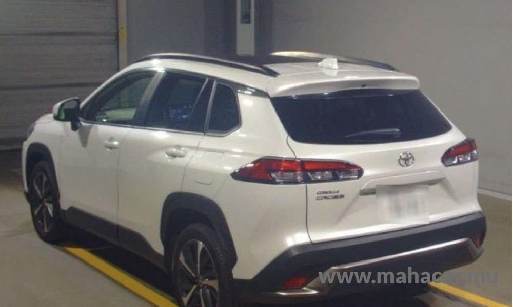 2022 Toyota COROLLA CROSS photo 3