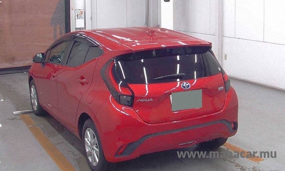 2022 Toyota AQUA photo 5