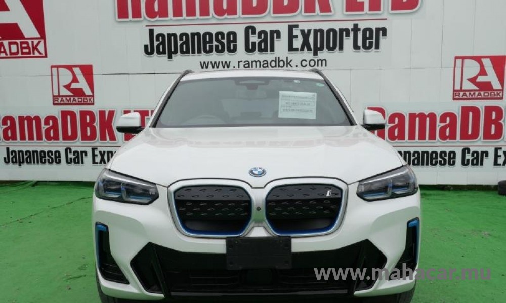 2022 BMW iX3 photo 5