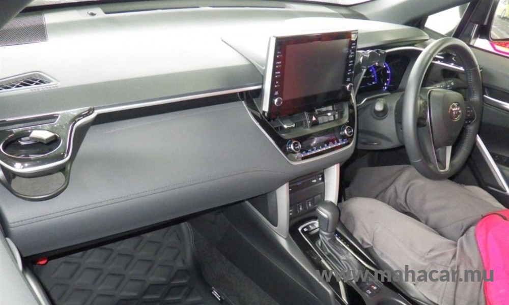 2022 Toyota COROLLA CROSS photo 6
