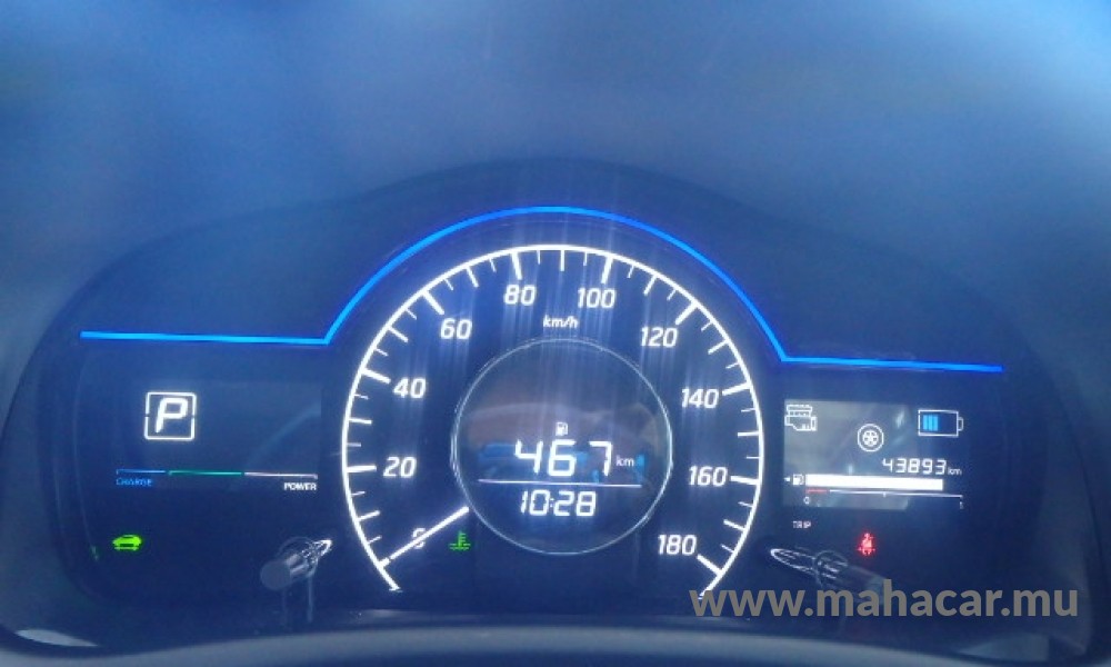 2019 Nissan NOTE E-POWER photo 6