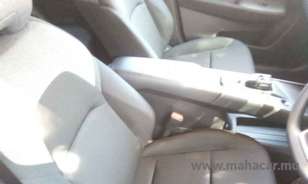 2021 Nissan NOTE E-POWER photo 13