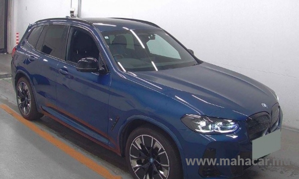2023 BMW iX3 photo 2