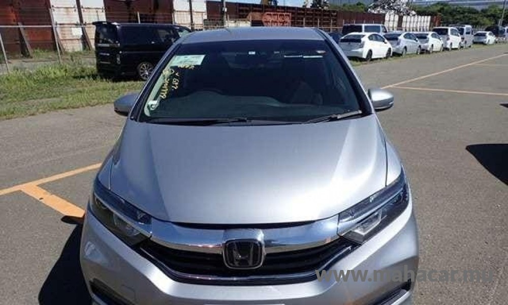 2019 Honda SHUTTLE HYBRID photo 5