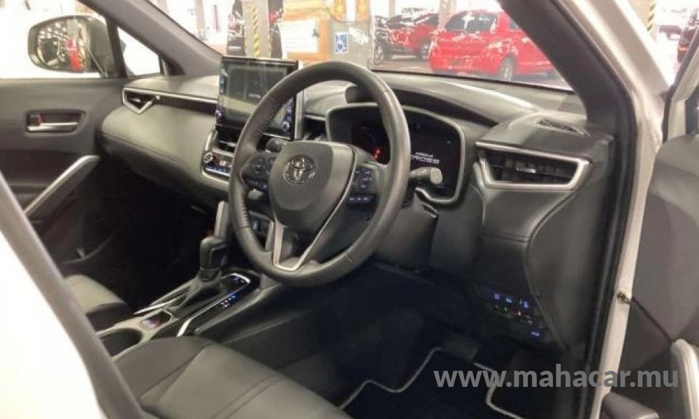 2022 Toyota COROLLA CROSS photo 5
