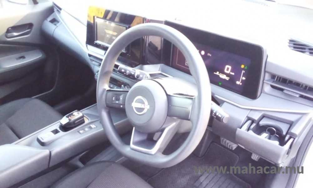 2022 Nissan NOTE E-POWER photo 8