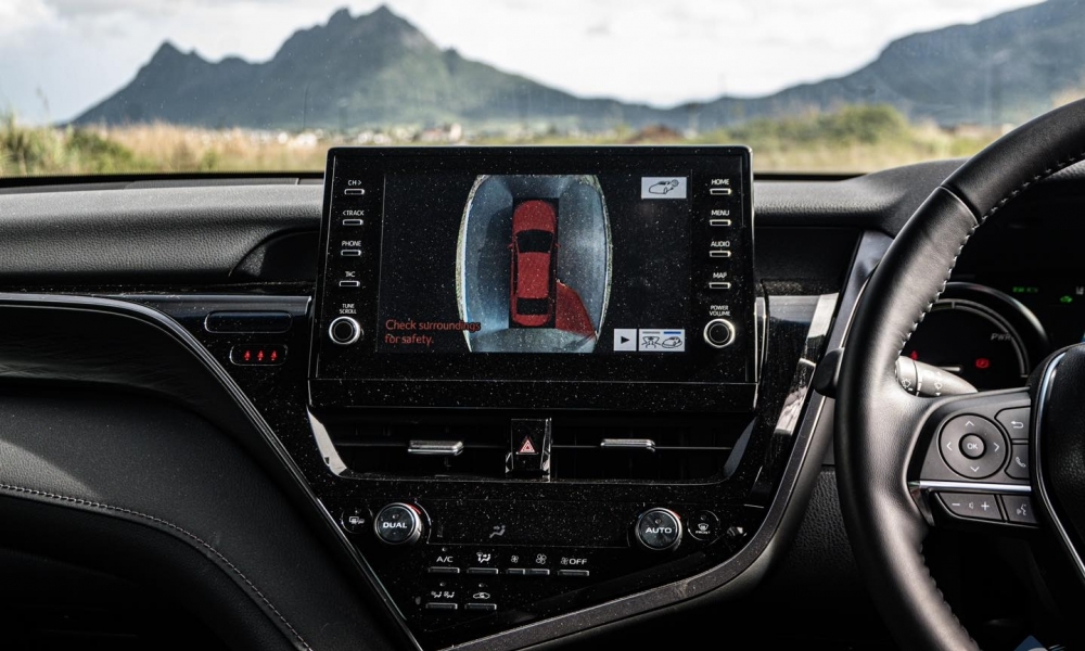 2021 Toyota Camry photo 12