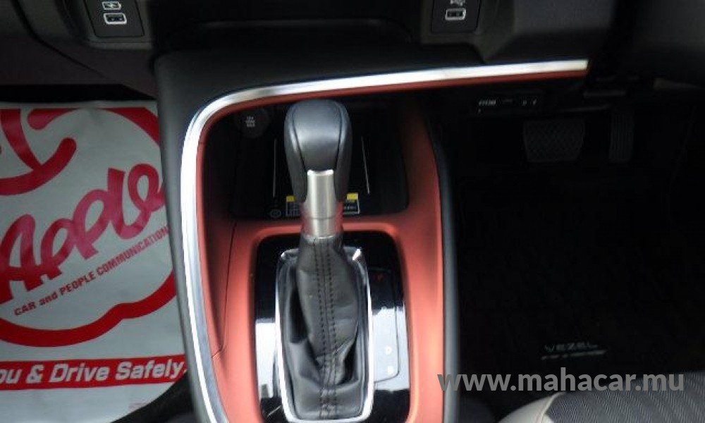 2021 Honda VEZEL HV photo 12