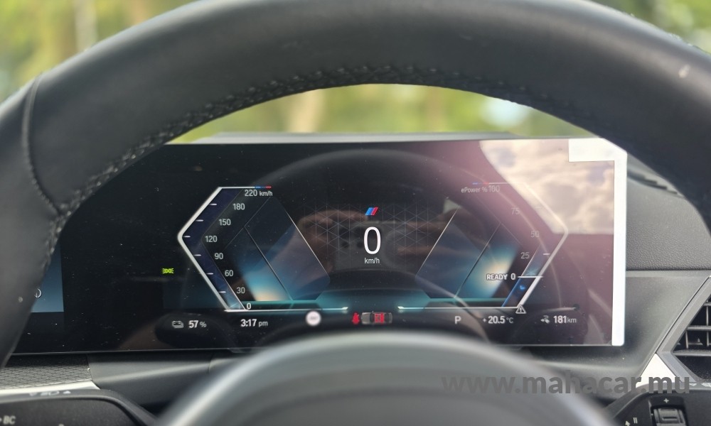 2022 BMW i4 photo 4