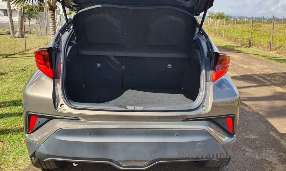 2020 Toyota CHR photo 6