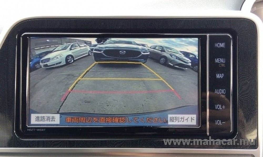 2022 Toyota Sienta Hybrid photo 13