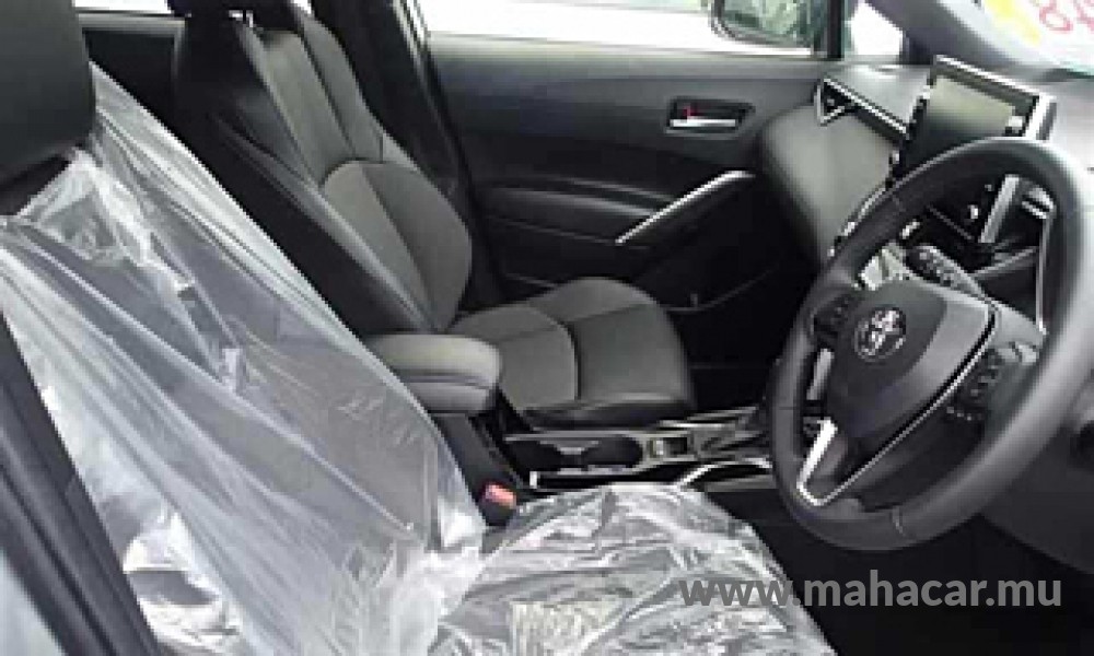 2023 Toyota COROLLA CROSS photo 8