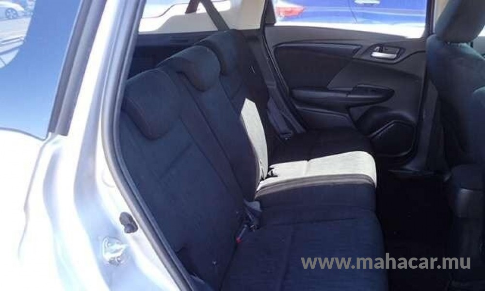 2019 Honda SHUTTLE HYBRID photo 8