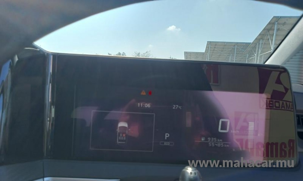 2023 Nissan NOTE E-POWER photo 3