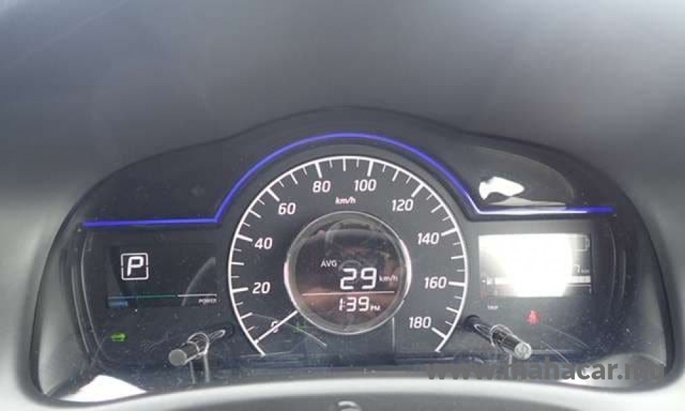 2019 Nissan NOTE E-POWER photo 12