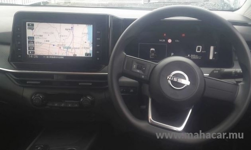 2021 Nissan NOTE E-POWER photo 3