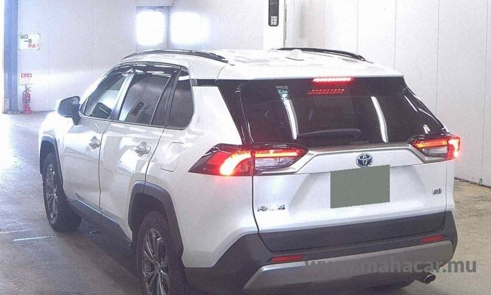 2023 Toyota Rav4 photo 2