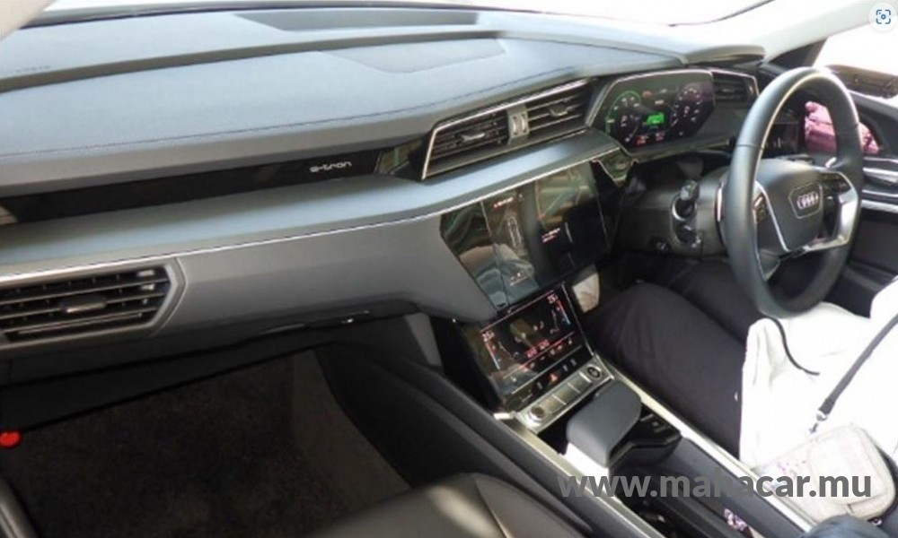 2022 AUDI E-Tron Sport 50 Quattro photo 3