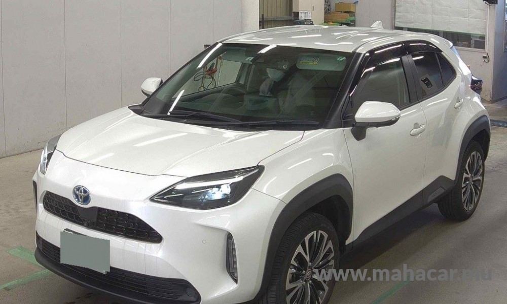 2022 Toyota Yaris Cross, White