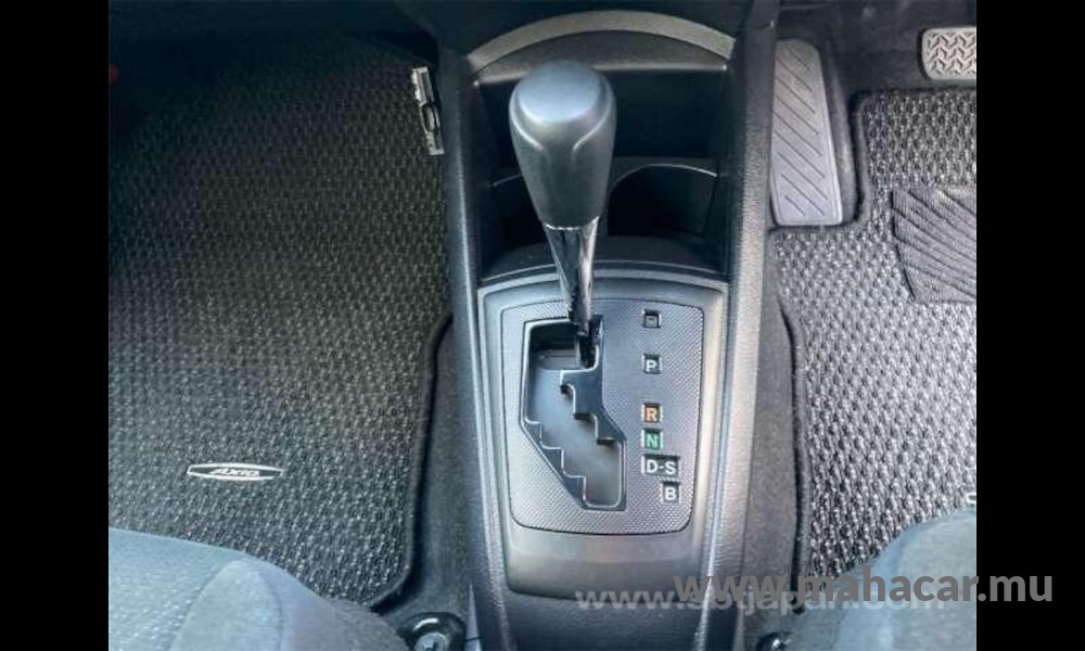 2018 Toyota Corolla Axio photo 8