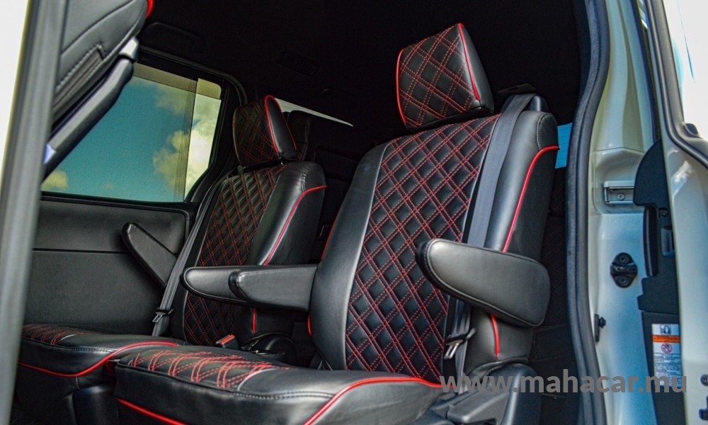 2019 Toyota VOXY photo 7